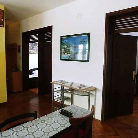 Apartman Ana 穆泰尔岛 外观 照片